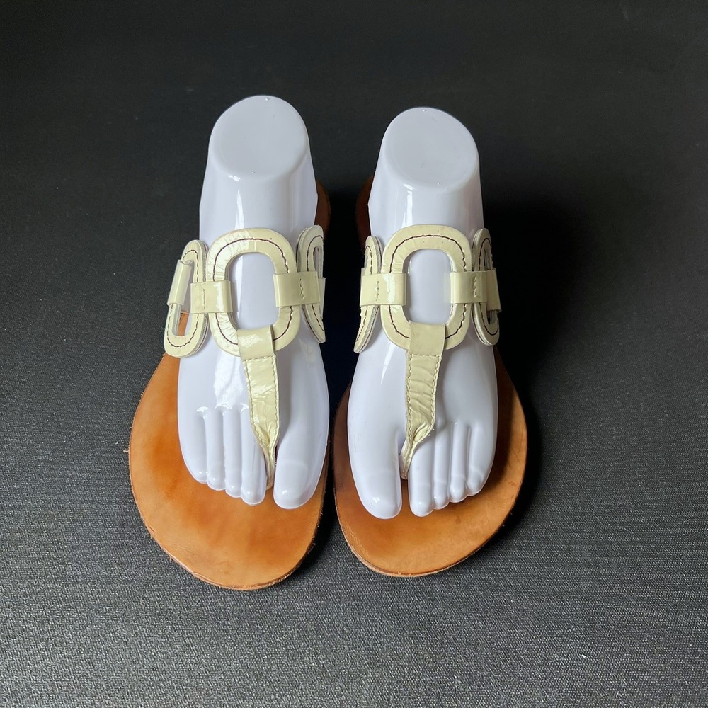 Paul Green White Patent Leather Link Thong Sandals UK 6.5 US 8.5 Flat Boho - Picture 2 of 9